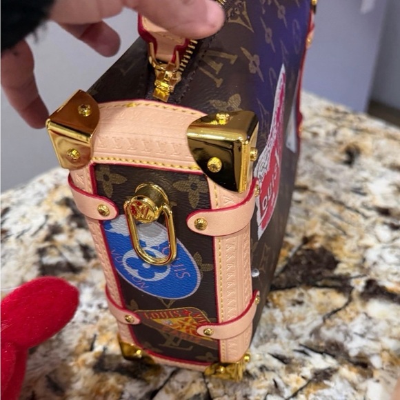 LV Monogram Printed Trunk Bag, New - Picture 2 of 6